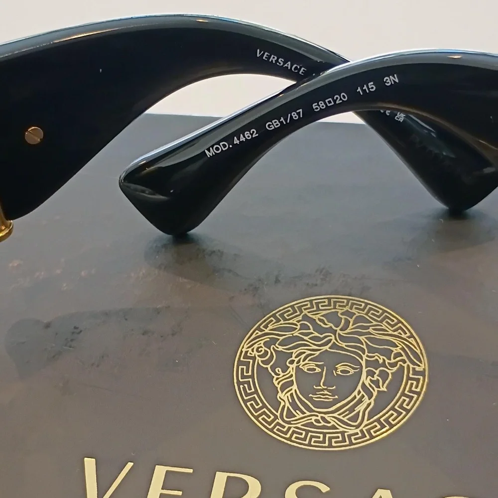 💋 Versace Sunglasses *NEW
